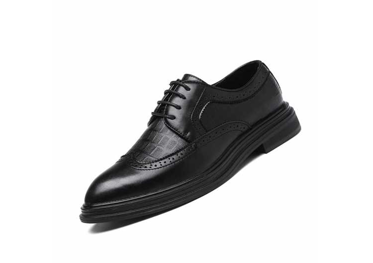 Men's Brogue Carved Casual Shoes Comfortable Fashion Leather Shoes Men Spring Autumn New Shoes Thick Bottom Wholesale